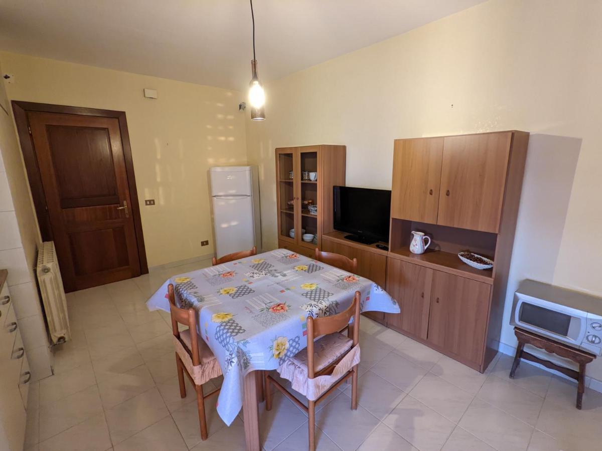 B&B La Casetta Poggio Bustone Luaran gambar