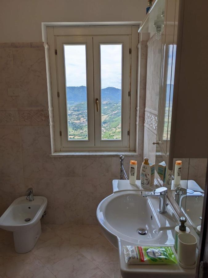 B&B La Casetta Poggio Bustone Luaran gambar