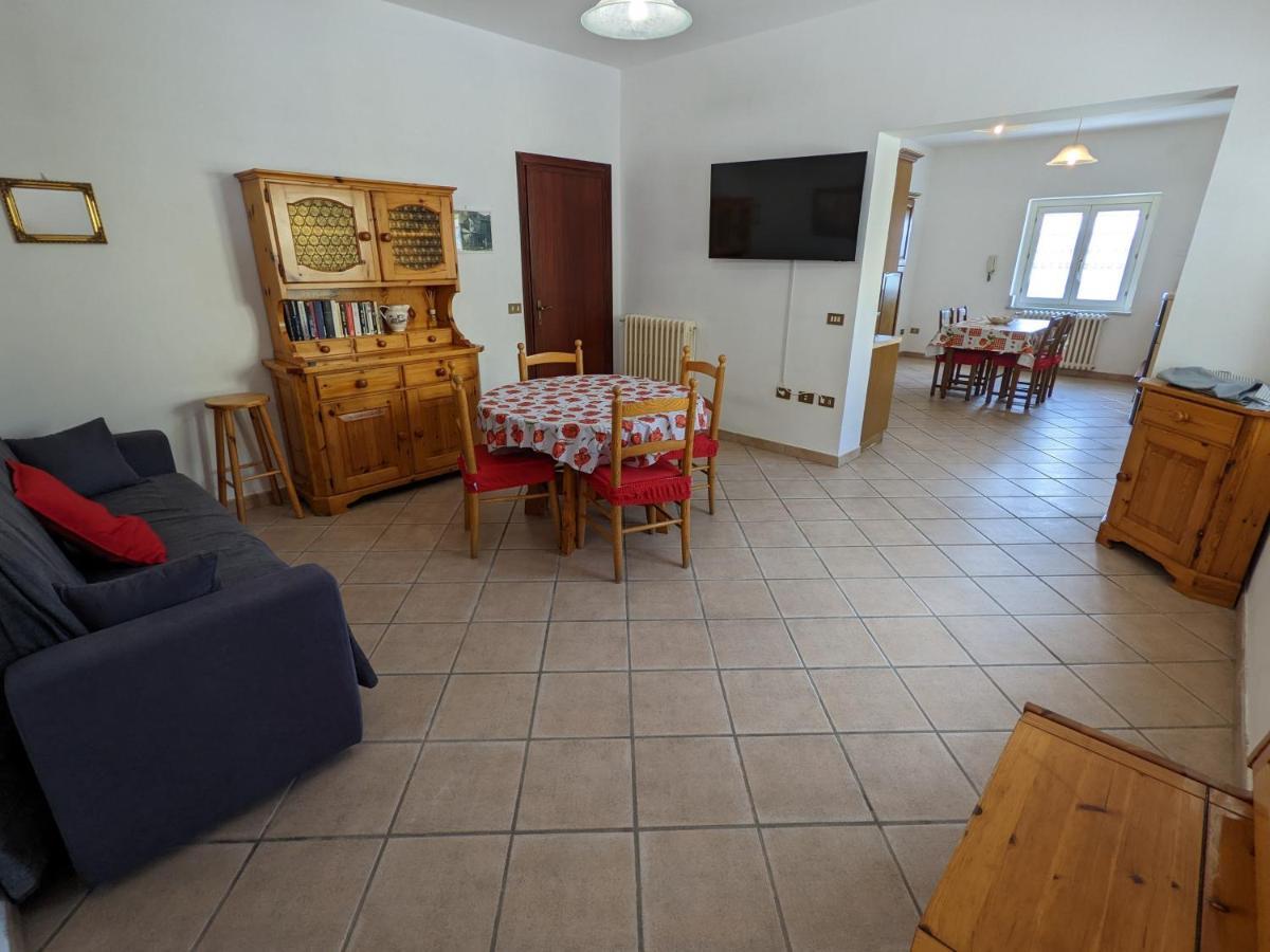 B&B La Casetta Poggio Bustone Luaran gambar